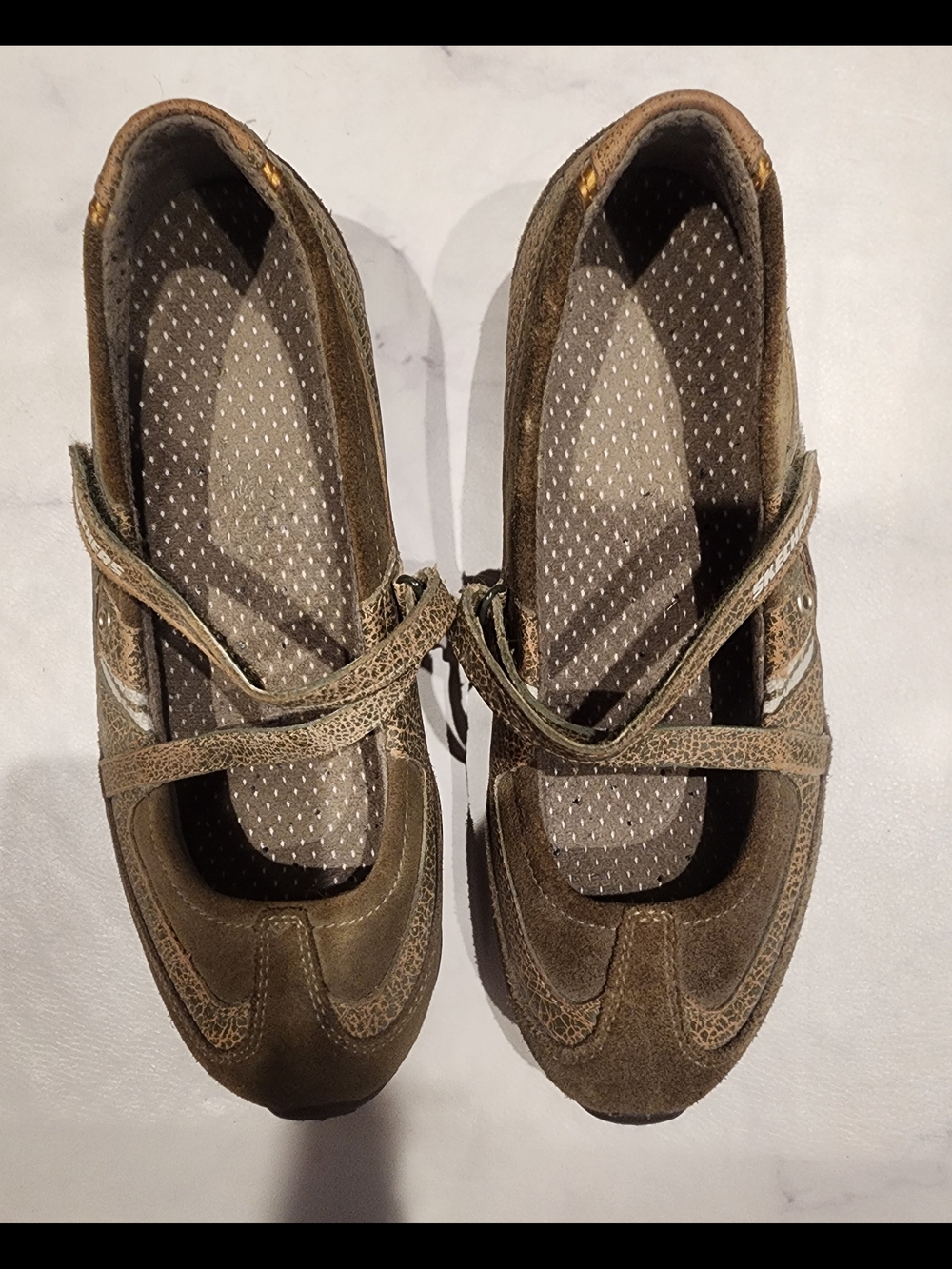 Women’s Casual Mary Jane Shoes in Olive Brown
